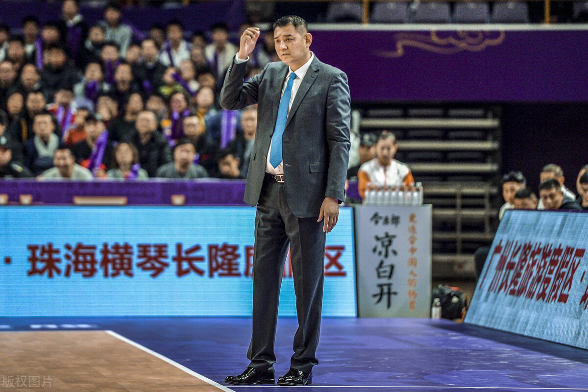 为什么巩晓彬屡次在赛场口吐芬芳,人们却依然认为他