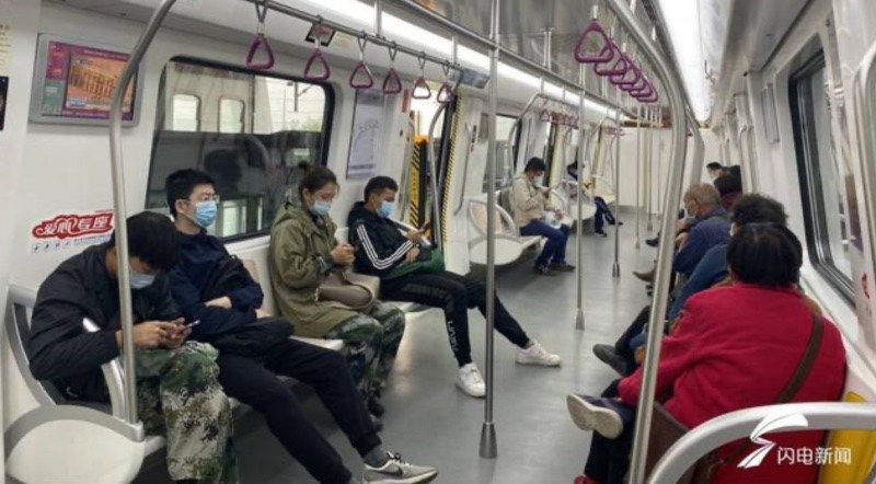 60周岁及以上老人在济南免费乘地铁及公交!
