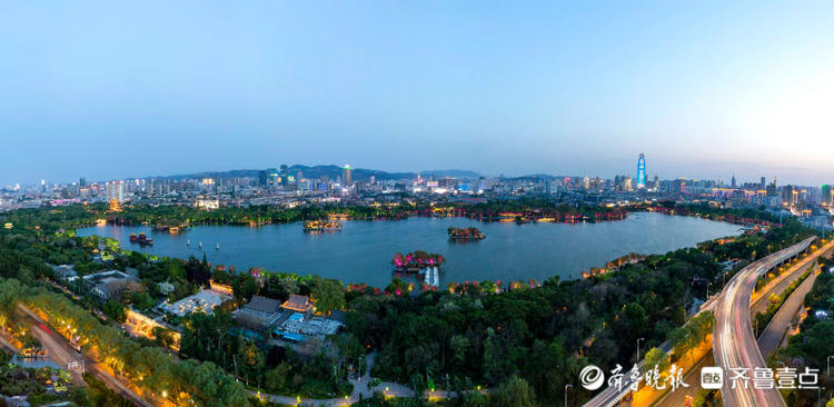 情报站|一城山色半城湖!济南大明湖全景图来啦,夜宴开启邀您赏