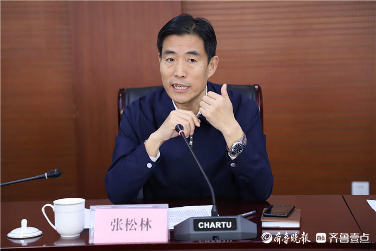 市政府办公室党组成员,副主任张松林参加活动并主持座谈交流会.