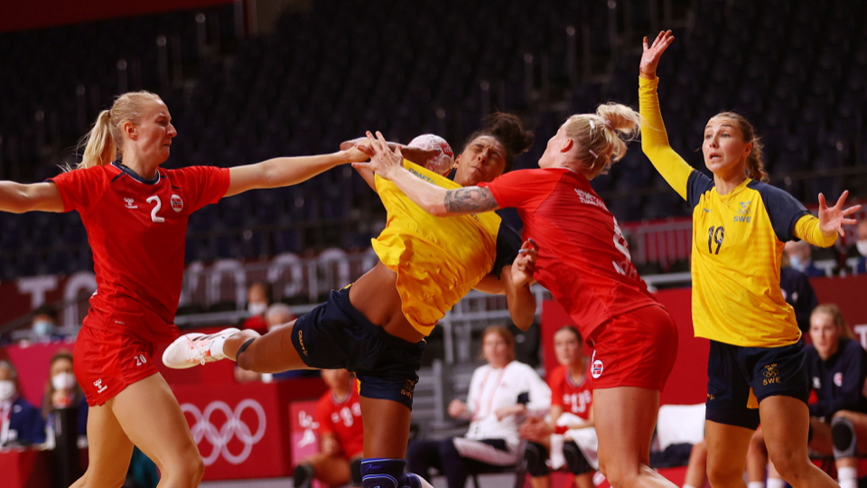 奥运女子手球铜牌赛挪威3216大胜瑞典夺铜