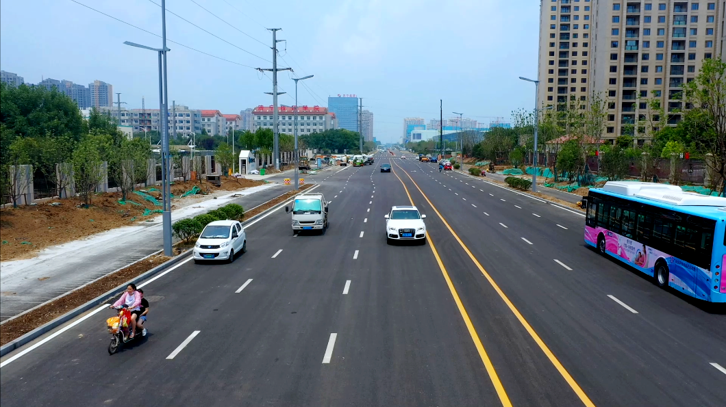 济宁高新区高新大道联华路鸿广路主路顺利通车