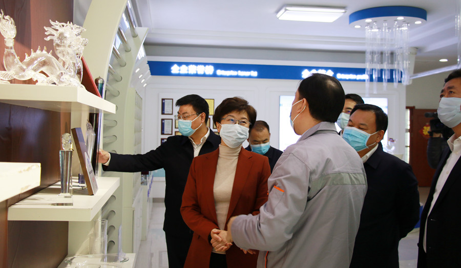 李长萍到茌平区走访慰问企业家