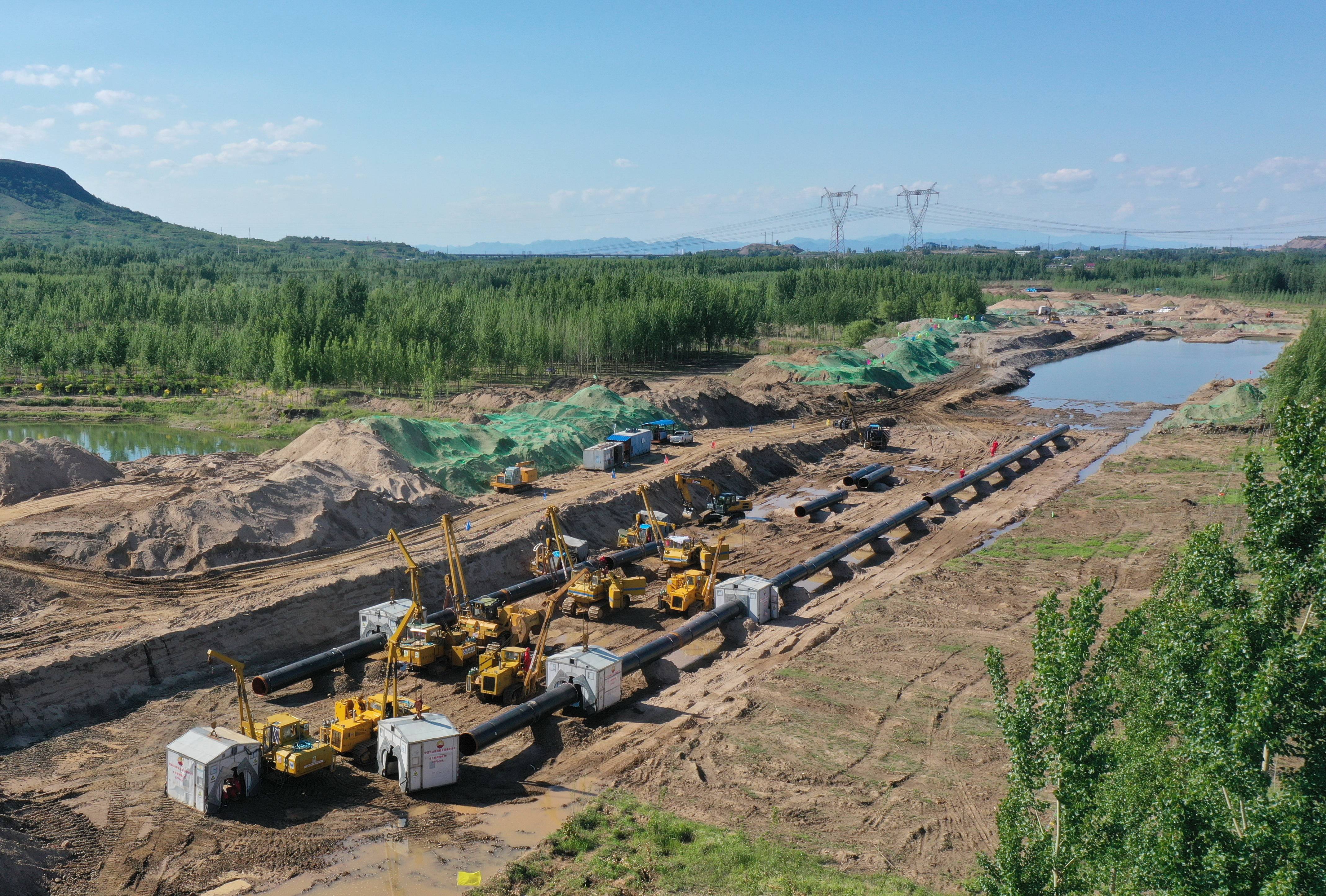 东线天然气管道工程跨河北滦河段加紧建设