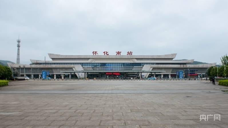 跟着湖南张吉怀高铁打卡最美湘西