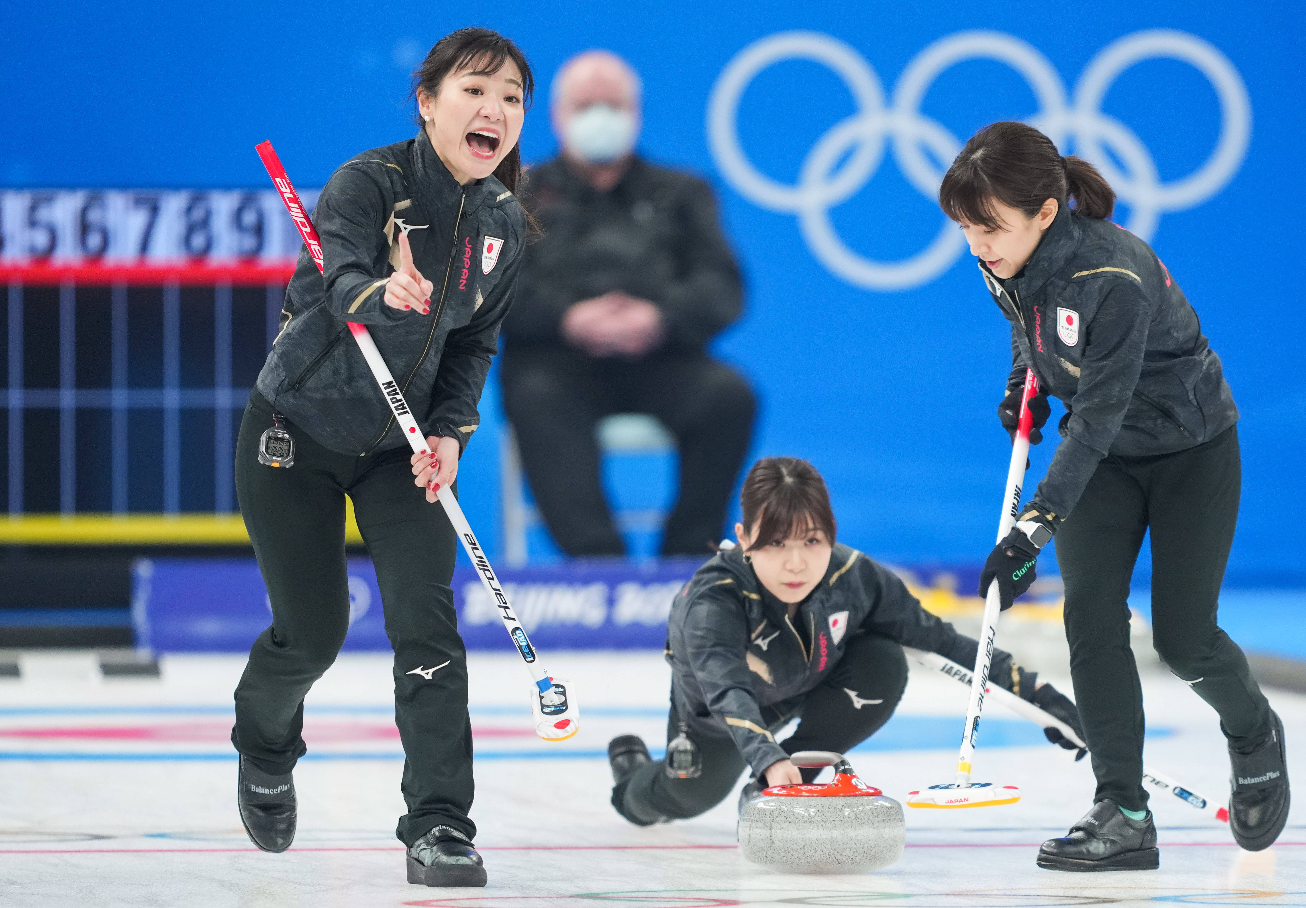 冰壶女子半决赛日本队胜瑞士队晋级决赛