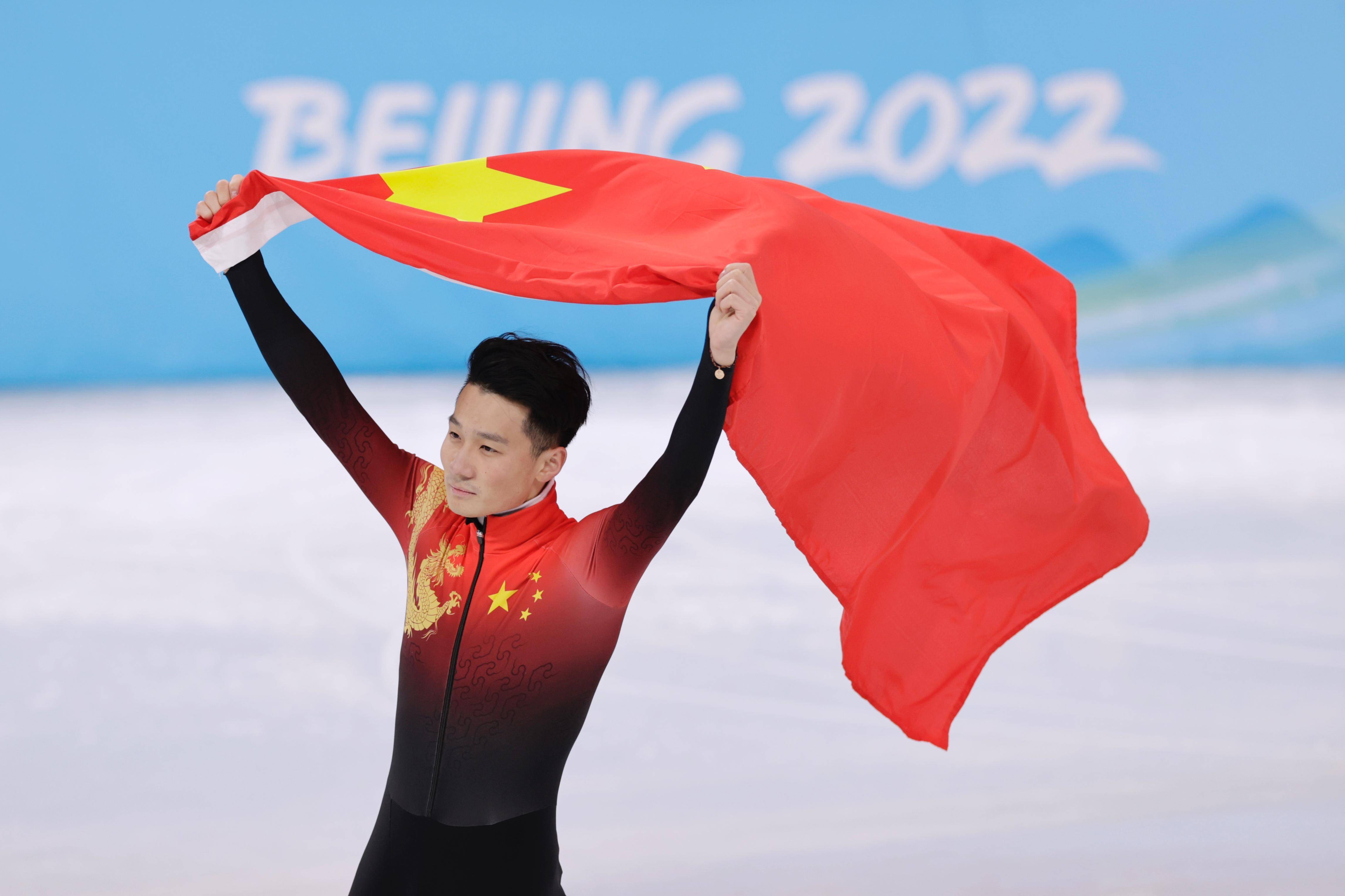 多图直击任子威夺短道速滑男子1000米金牌李文龙摘银