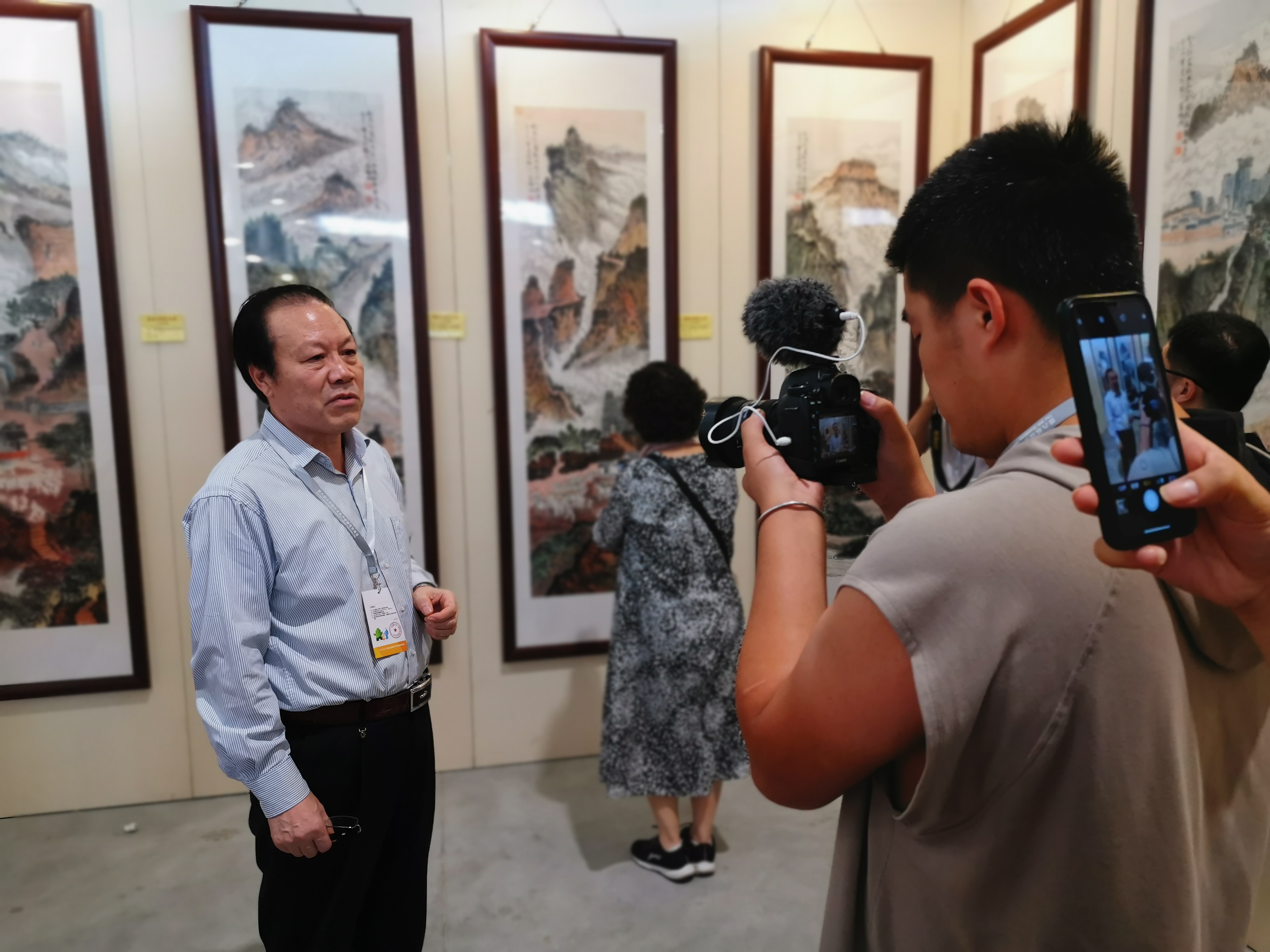 以画对话高继兴白云山水艺友交流会在山东文博会上成功举办