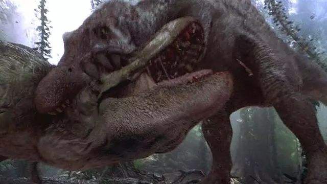 图注:《侏罗纪公园  》中杀死霸王龙的棘龙,图片来自网络