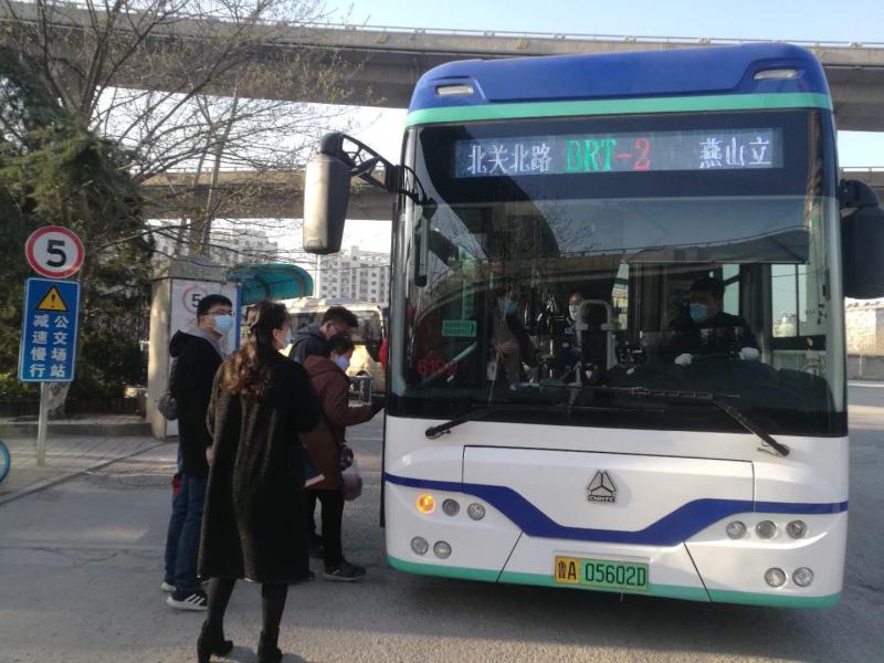 您注意了吗?济南brt2号线换新车了 车辆外形您喜欢吗?