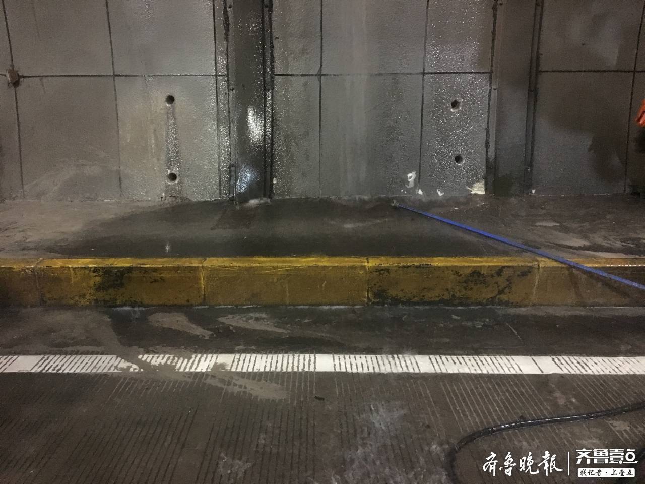 强降雨影响济南开元隧道出现局部渗水目前全部漏水点完成导流