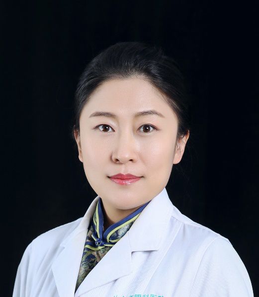 维护着医学的尊严和神圣,用实际行动践行者一个眼科医生的初心与坚守