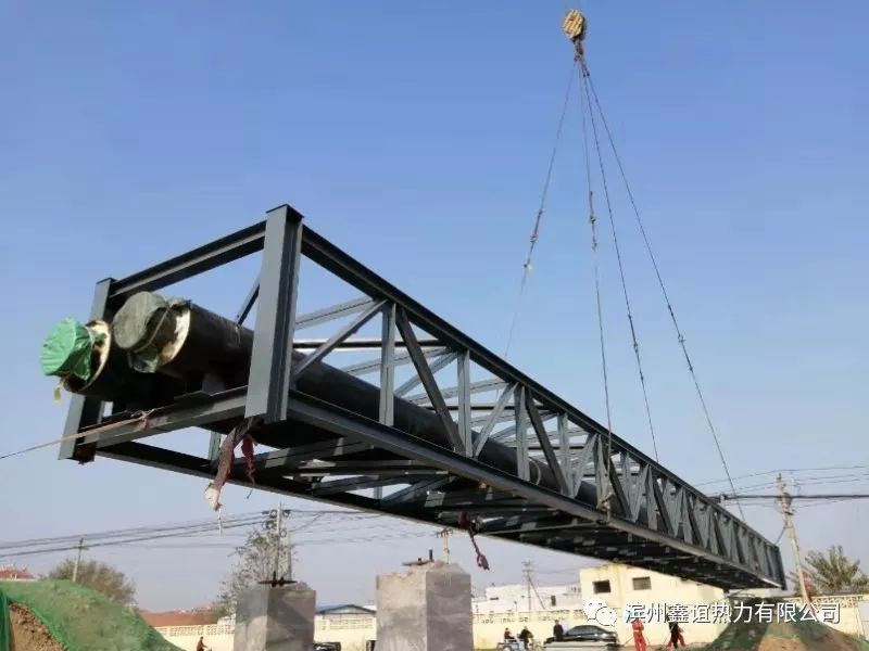 盛华路桁架现场黄河十五路东外环托管现场供热首日,让暖更暖!