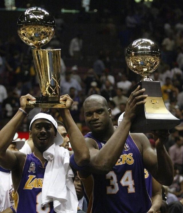 1999-2002三连冠时期