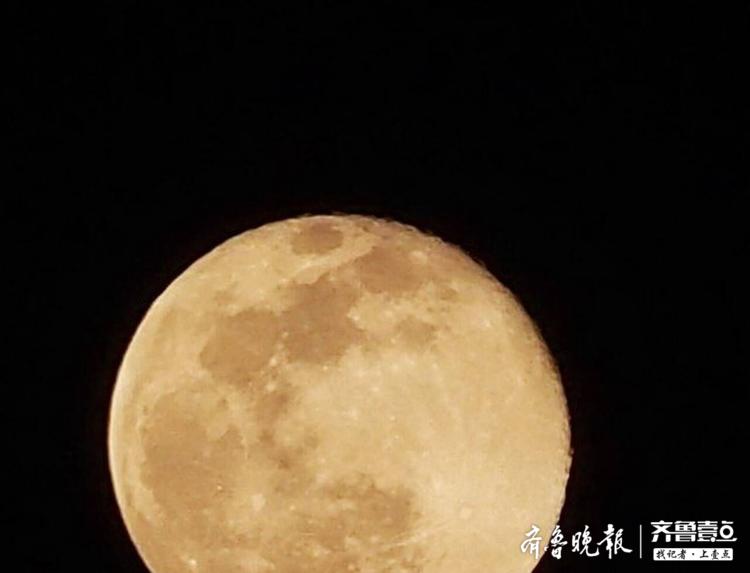 4月8日晚，离济南最近的超级月亮是这个颜色