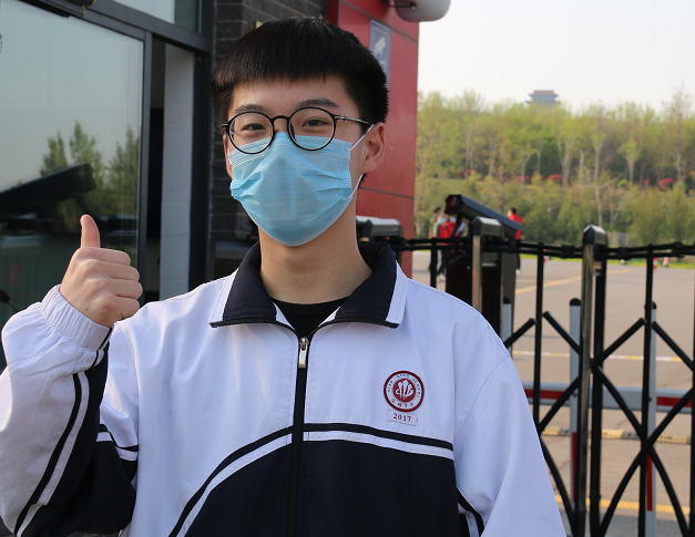 淄博中学统筹调配242间学生宿舍1083个单独餐位