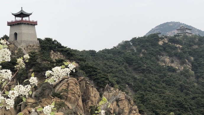 春和景明周末和朋友们一起自驾去济南莱芜香山