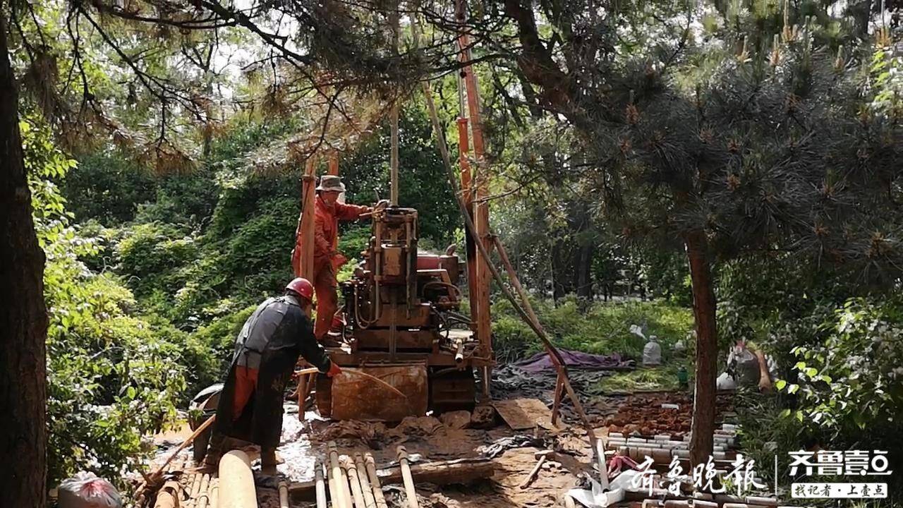 「齐鲁晚报·齐鲁壹点」济南经十路地铁准备工作紧锣密鼓，钻机取地下数十米岩石土壤
