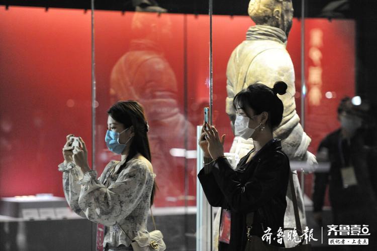 山东博物馆秦文化大展开幕，从家门口就能看兵马俑