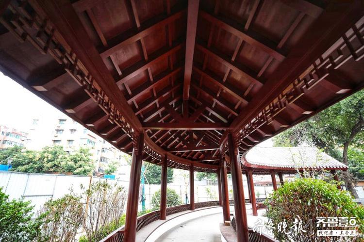 大众报业·齐鲁壹点济南老城区颜值再升级，“府邸宅院”小公园现身社区