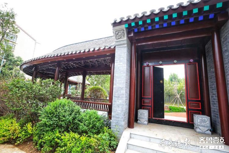 大众报业·齐鲁壹点济南老城区颜值再升级，“府邸宅院”小公园现身社区