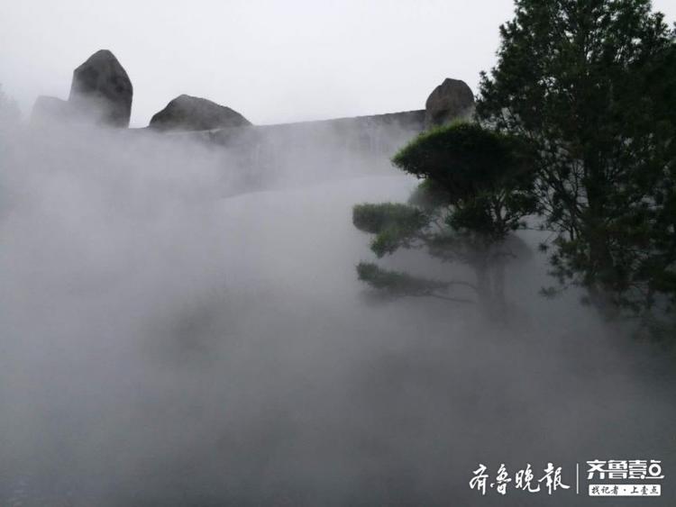 人造仙境来了！济南泉城公园出现人工造雾
