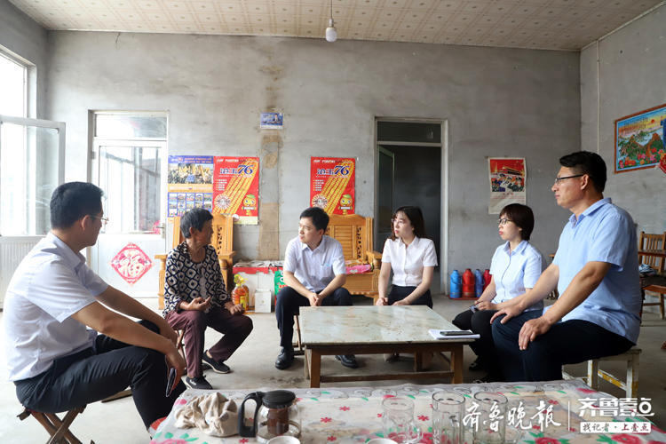 裙什么什么什么的成语_成语故事图片(3)