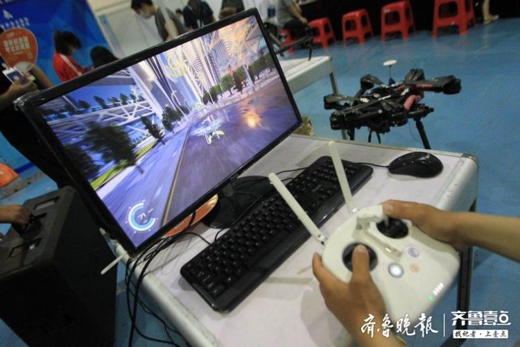 济南中招会上，学校带来无人机助力！