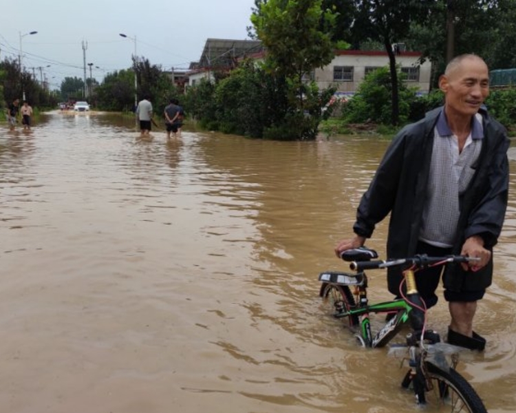8月13日20时至14日12时，临沂市沂南县经历了一次强降雨，降水量为376.1毫米，为历年同期最高值。8月14日，临沂市城防指发布城防汛III级预警。