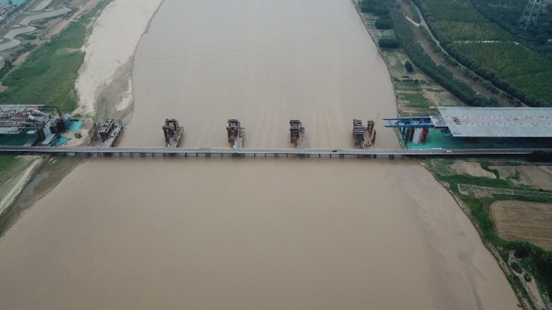 齐鲁大桥轨道预留工程发布勘察公告，引桥1353米投资2.4亿