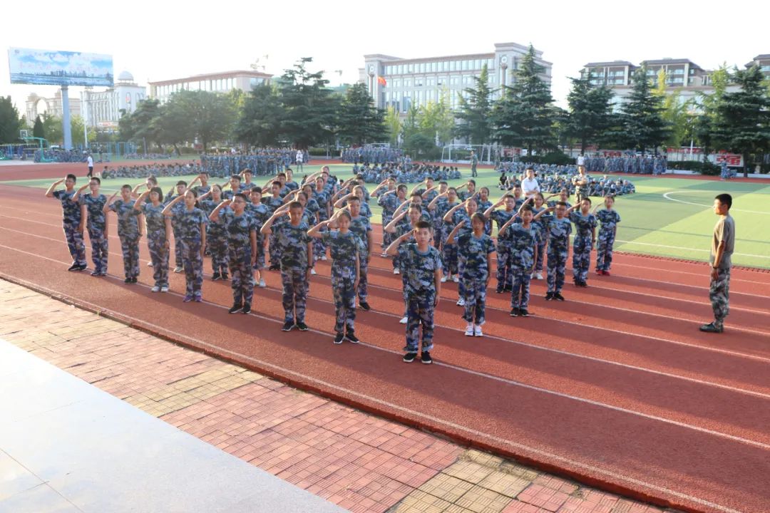 别样成长莒县第三中学2020级新生军训纪实