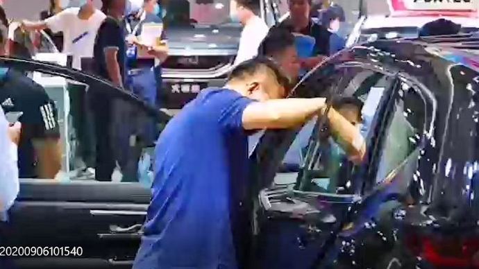 果然视频|齐鲁车展成交火爆！看了两天车的市民纷纷忙下单