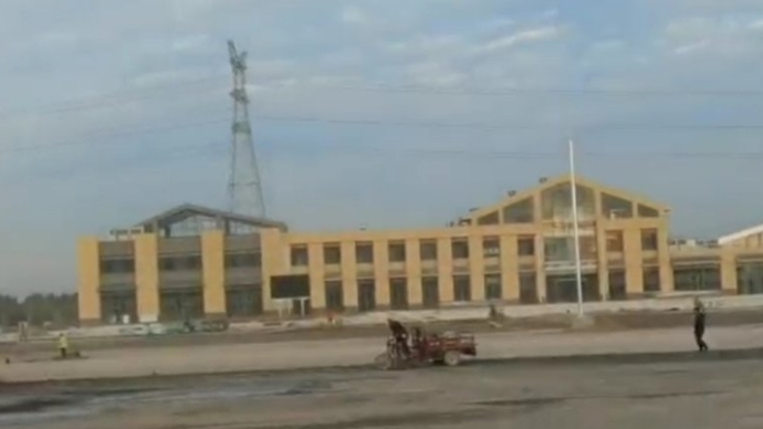 果然视频丨记者Vlog记录，探访济泰高速唯一服务区施工现场