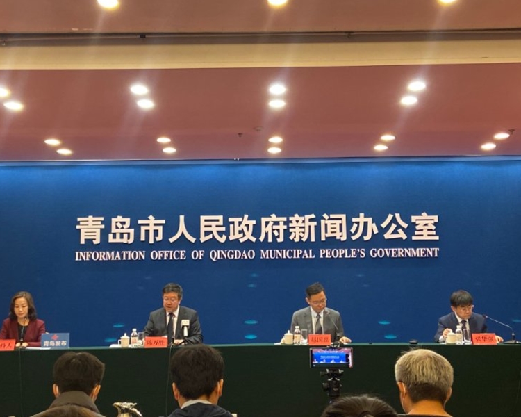 10月14日，青岛市召开新闻发布会，通报全市最新疫情防控和处置工作。