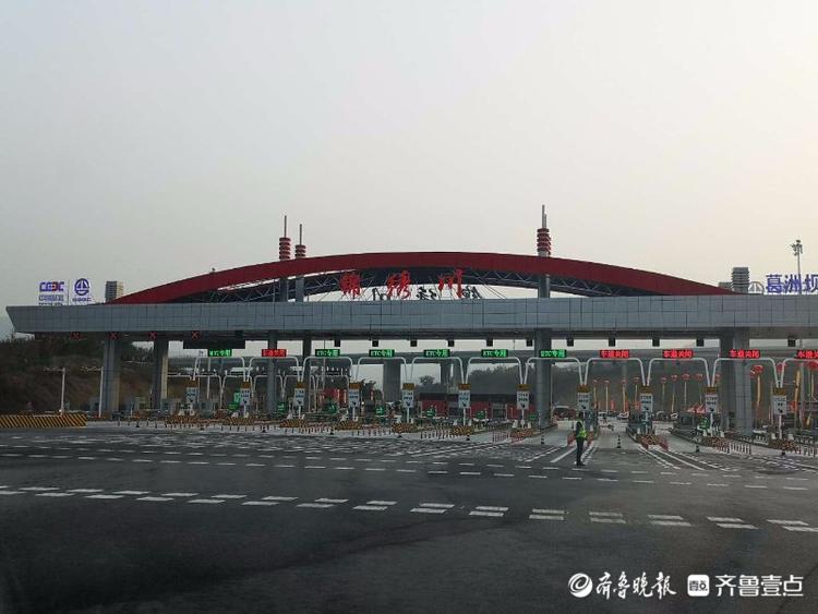 记者试跑济泰高速济南段，兴隆收费站到锦绣川仅需6分钟
