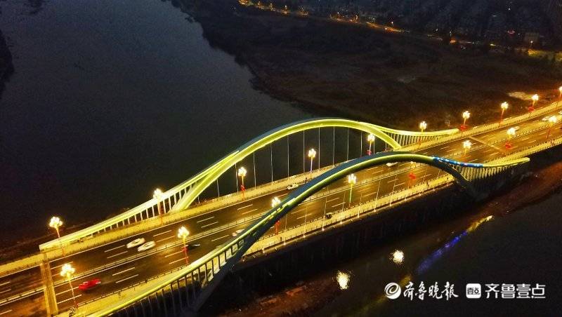 天使之翼亮相潍坊弥河畔寿光金光大桥主跨度潍坊第一