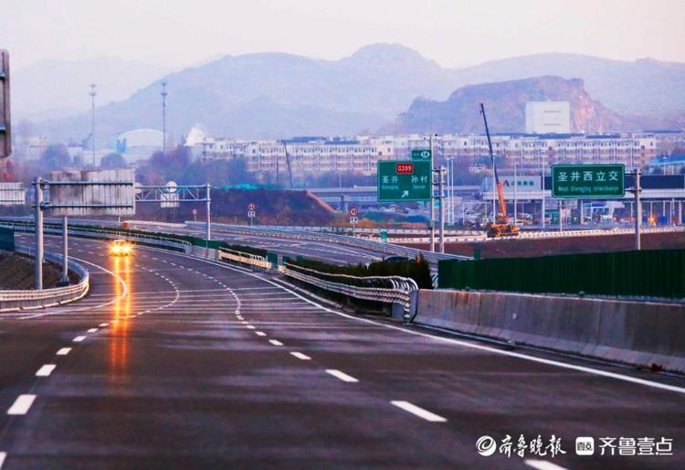 情报站|济南大东环今日通车，壹粉拍下沿途景色，美到令人窒息！