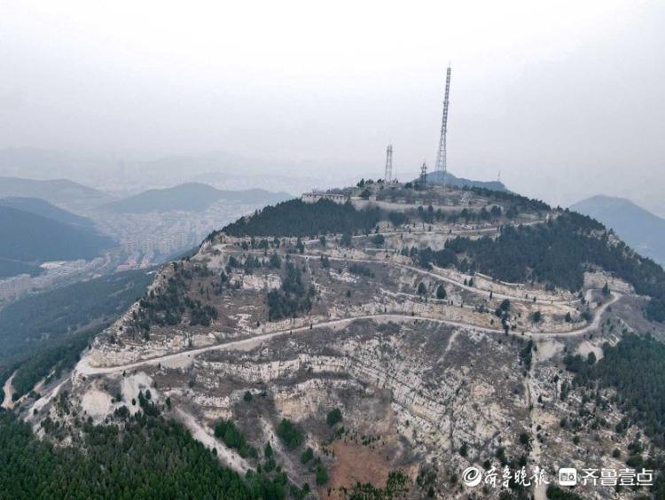 情报站|航拍济南佛慧山，山路蜿蜒深邃，形态万千！