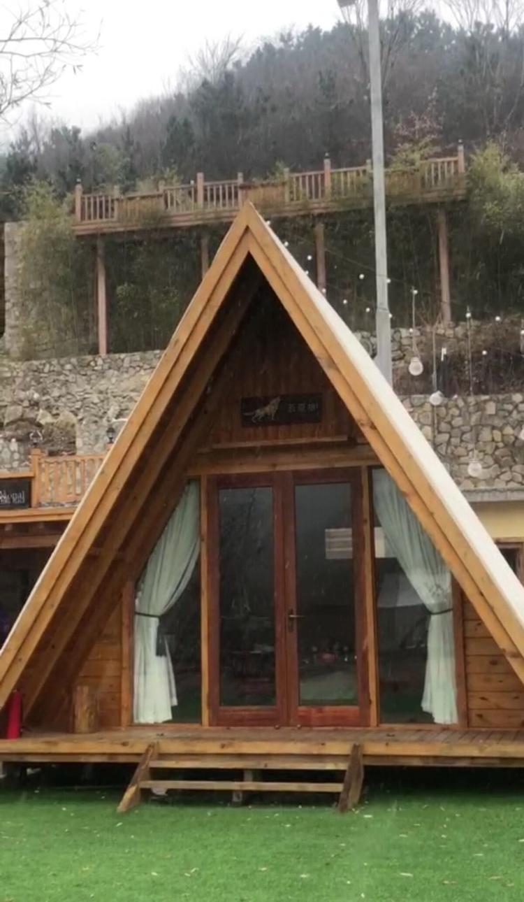 又见飞雪！济南九如山度假风景区迎来今冬第二场降雪