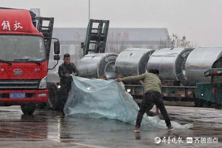 济南今天下雪了！明日最低气温只有-7°C