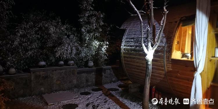 情报站|夜太美，雪下得好认真！济南九如山的雪夜，真醉人！