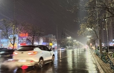 聊城发布道路结冰黄色预警，明天仍有小雪，气温明显下降