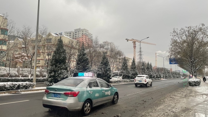 壹直播｜最强寒潮遇上降雪该如何应对？壹点记者带你探个究竟！