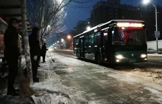注意！受降雪影响，济南公交30余条线路临时停运