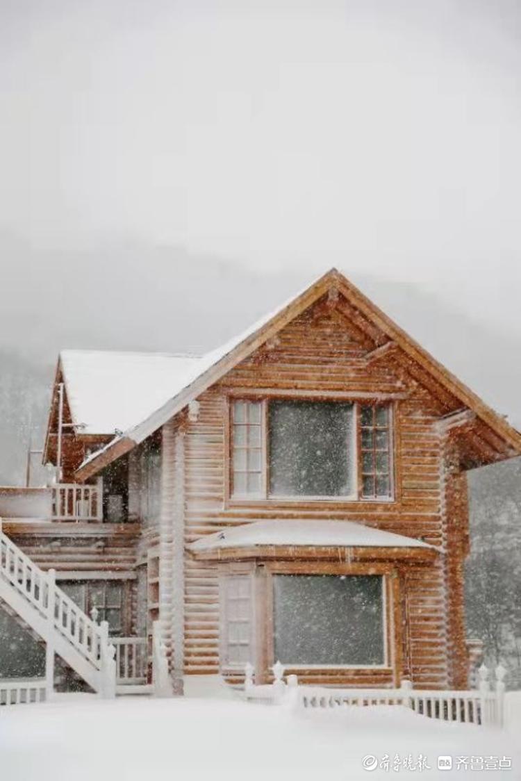 济南雪后南山变仙境，九如山景色梦幻