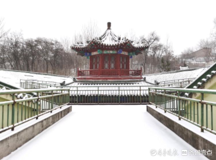 沂水县诸葛镇的雪景，美得古香古色