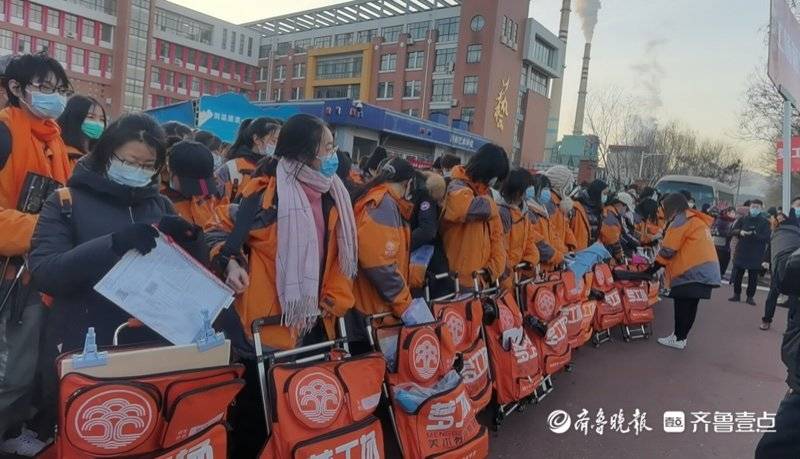 艺考直击：跑步女青年，摄影男青年，美术统考速写题目更加生活化