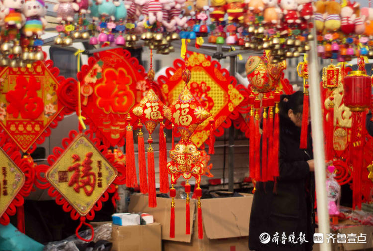 图片故事:在青岛,有一种休闲方式叫赶集
