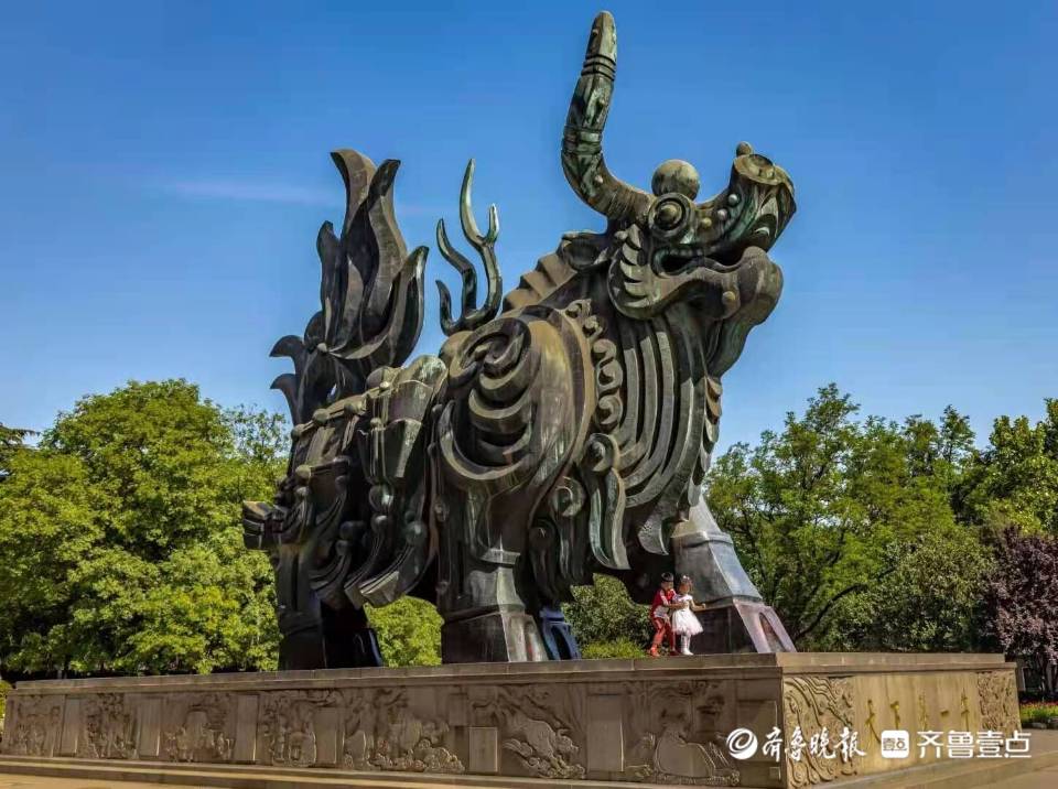 牛年说牛济南动物王国藏着哪些牛气冲天的牛