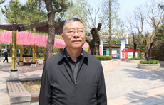 著名作家许辉寄语青未了散文奖：写好散文要有个性化